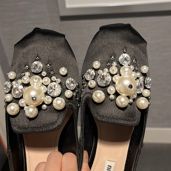 Miu Miu black satin flats, size 6.5 - Picture 2 of 9